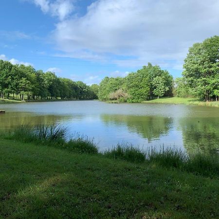 Camping Les Petites Minaudieres Hotel Saint-Sauveur  ภายนอก รูปภาพ